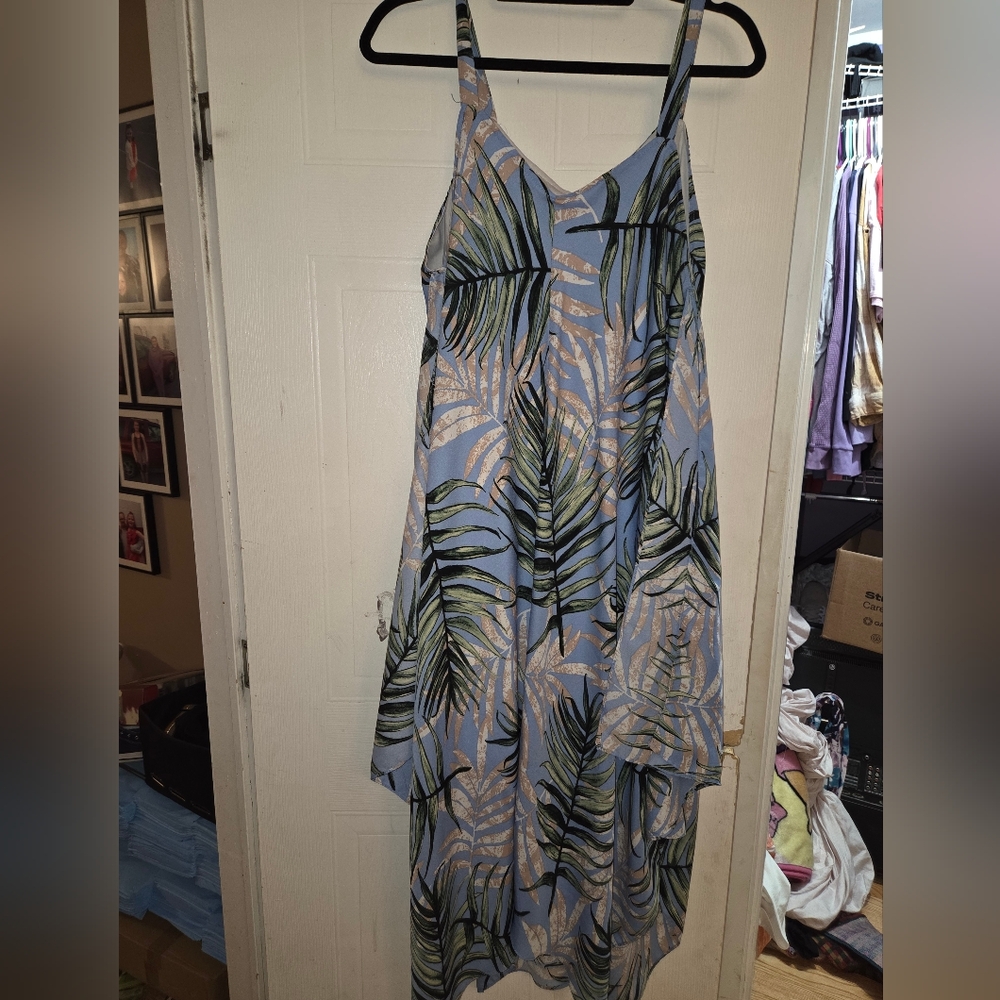 Tropical Leaf Print Sleeveless Dress